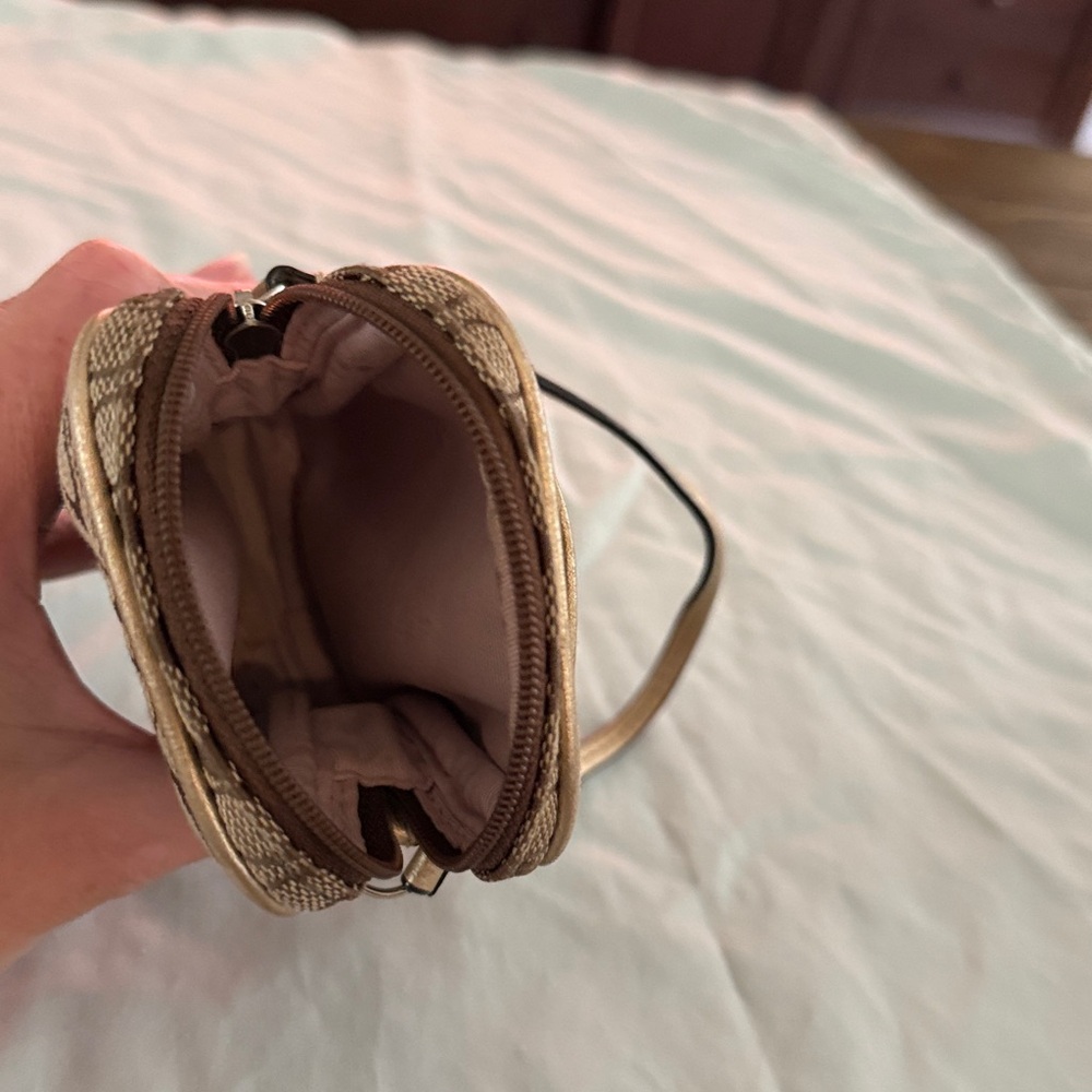 Coach Camera Case - Picture 4 of 4